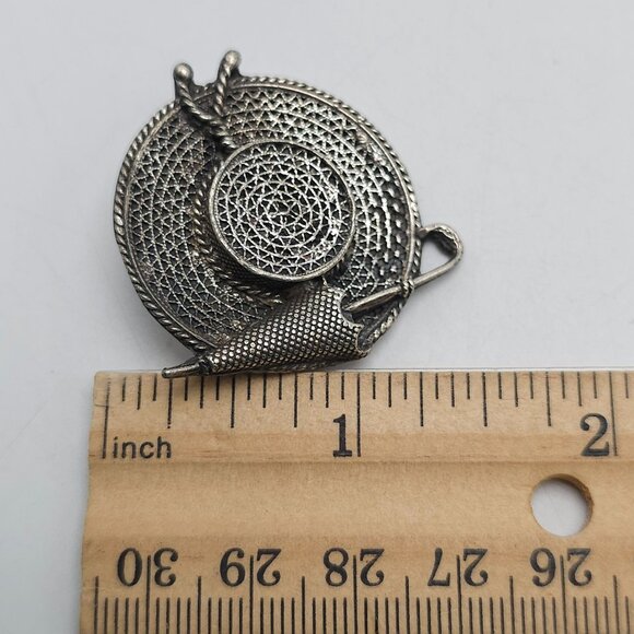 Vintage Silver Tone Hat Umbrella Brooch Pin With Intricate Mesh Design - Picture 4 of 4